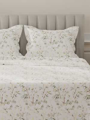 Lumina Floret 100% Cotton 144 TC Green & White Floral King Bedsheet with 2 Pillow Covers