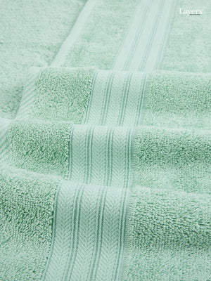 Be Bold 100% Cotton 450 GSM Green Solid Bath Towel - Pack of 1 (150 L cm x 75 W cm)