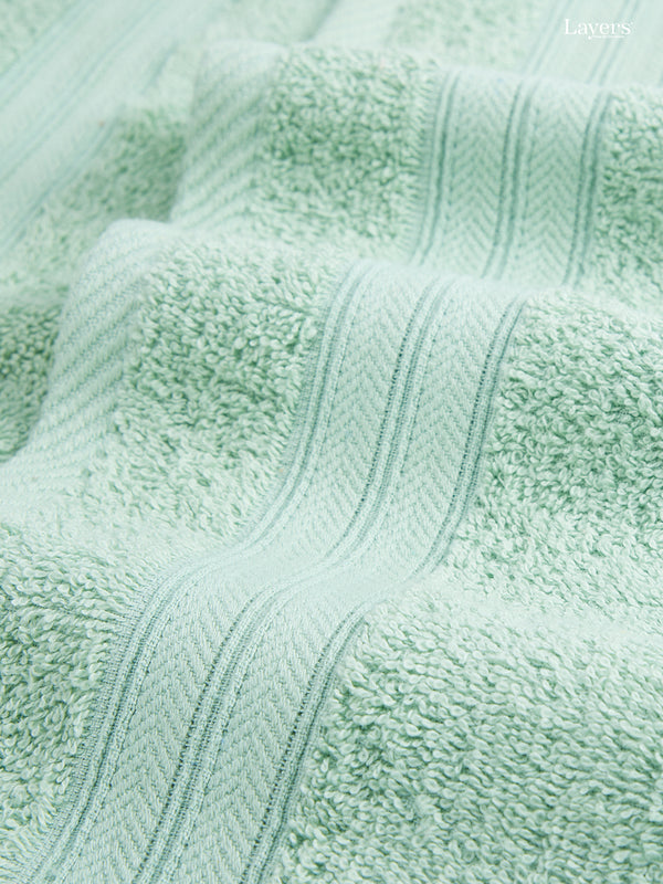 Be Bold 100% Cotton 450 GSM Green Solid Hand Towels - Set of 2 (60 L cm x 40 L cm)