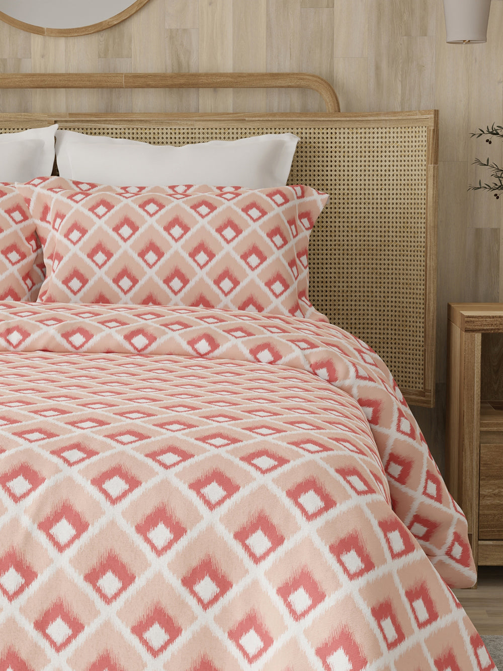 Zen 225 CVC Coral Ikat King Size Bedsheet with 2 Pillow Covers
