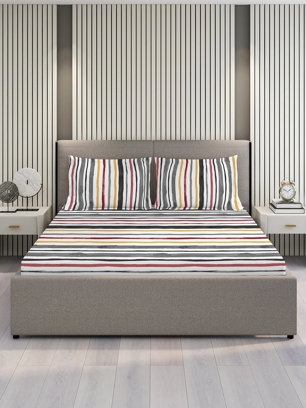 Duracount 225 CVC Grey Stripes King Size Bedsheet with 2 Pillow Covers