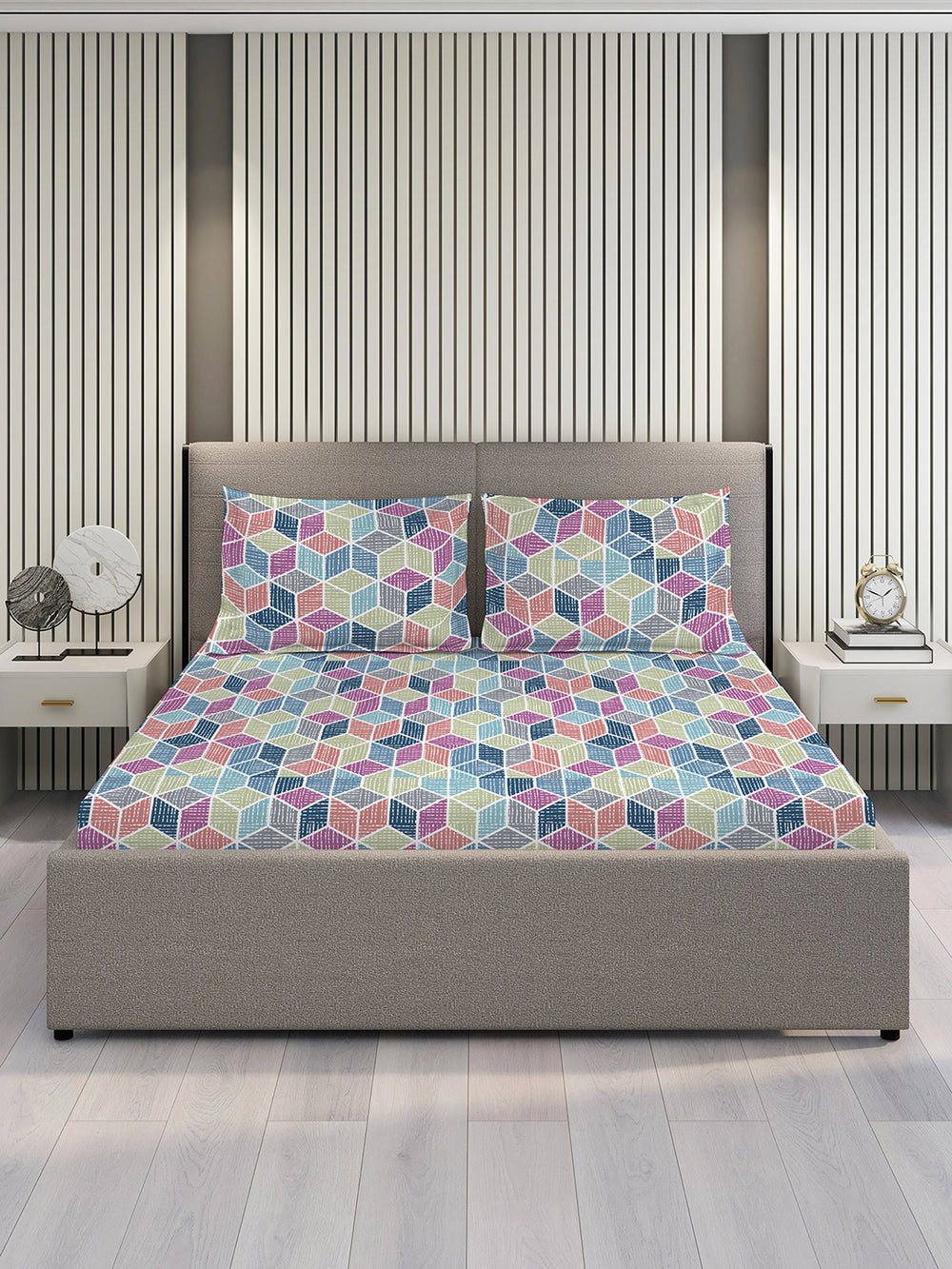 Argos 225 CVC Multicolor Geometrical King Size Bedsheet with 2 Pillow Covers