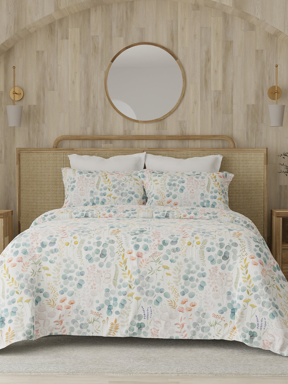 Zen 225 CVC Multicolor Floral King Size Bedsheet with 2 Pillow Covers (Dried Flowers)