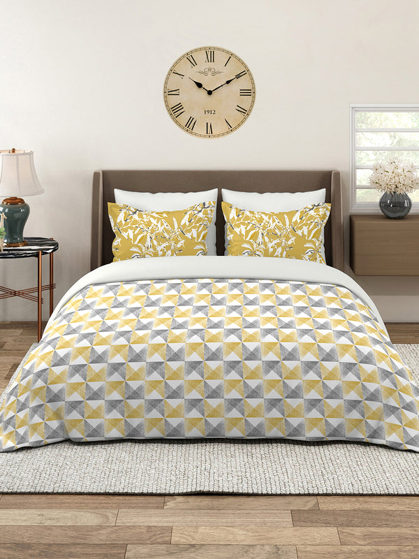 Illuminating Homes 100% Cotton 144 TC Multicolor Geometrical Double Size Bedsheet with 2 Pillow Covers