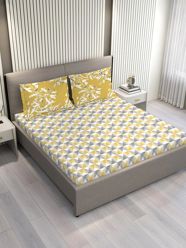 Illuminating Homes 100% Cotton 144 TC Multicolor Geometrical Double Size Bedsheet with 2 Pillow Covers