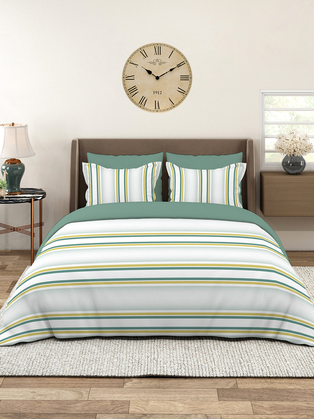 Durathread 225 CVC Green & White Stripes King Size Bedsheet with 2 Pillow Covers