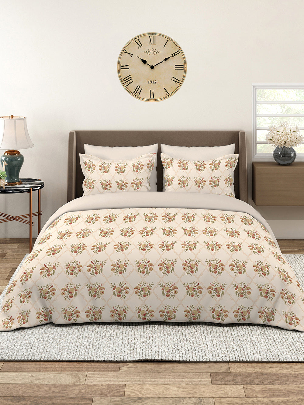Home Easy 100% Cotton 144 TC Beige Floral King Size Bedsheet with 2 Pillow Covers
