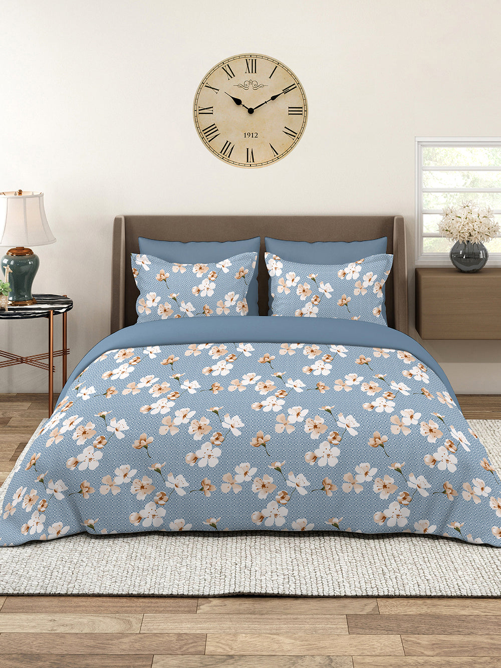 Home Easy 100% Cotton 144 TC Blue Floral King Size Bedsheet with 2 Pillow Covers
