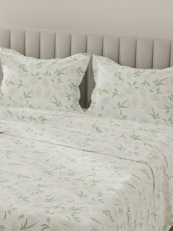 Lumina Floret 100% Cotton 144 TC Green & White Floral King Bedsheet with 2 Pillow Covers
