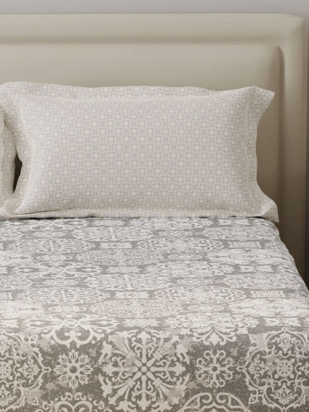 BasicX 100% Cotton 120 TC Grey Printed Double Bedsheet with 2 Pillow Covers