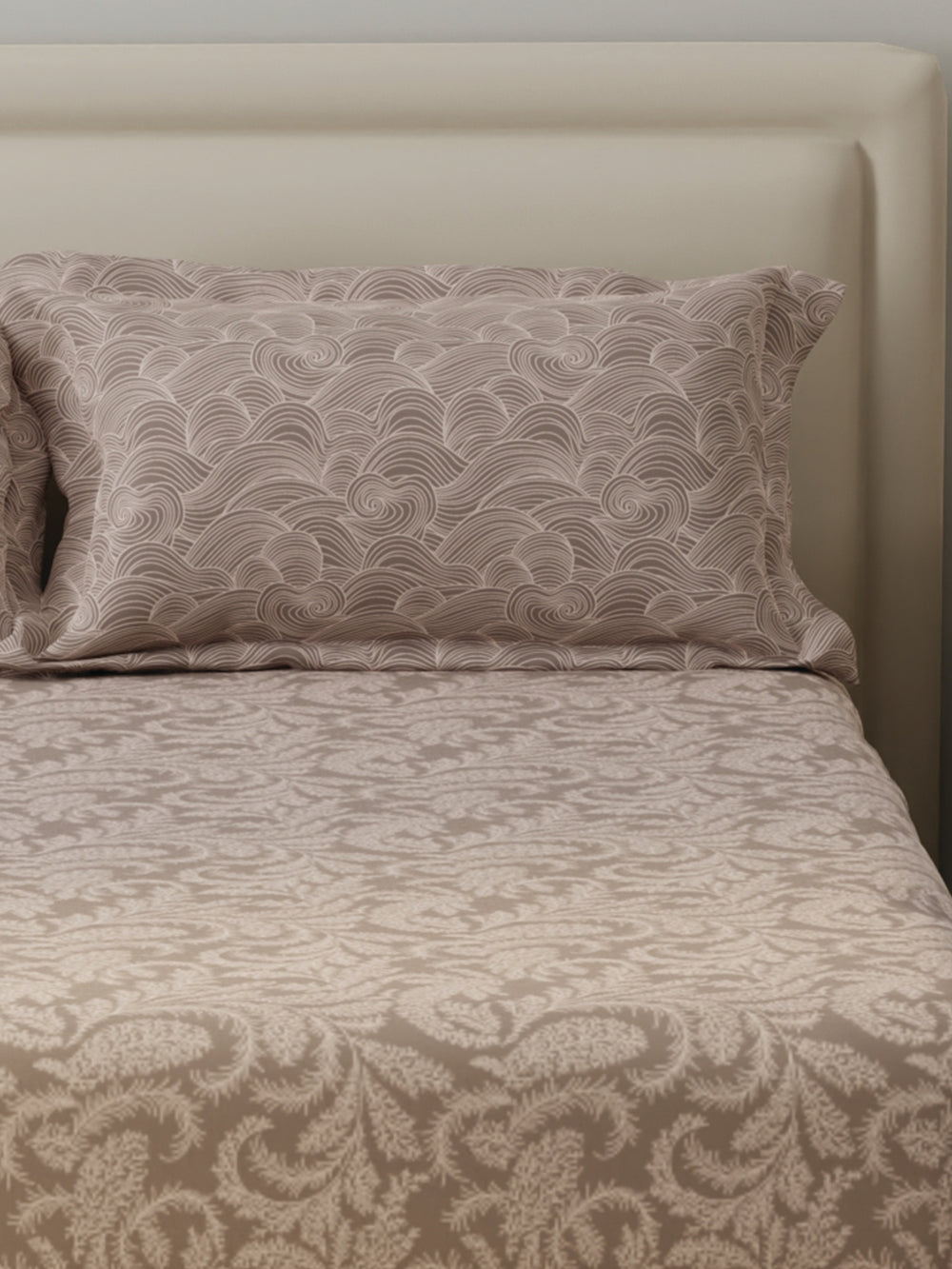 BasicX 100% Cotton 120 TC Beige Printed Double Bedsheet with 2 Pillow Covers