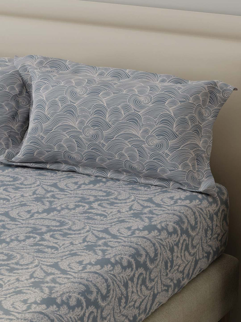 BasicX 100% Cotton 120 TC Grey Printed Double Bedsheet with 2 Pillow Covers