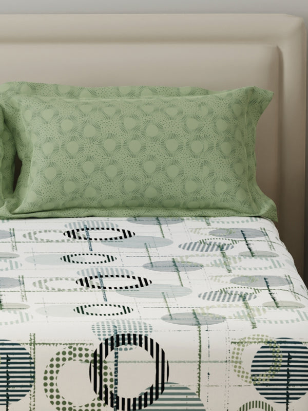 BasicX 100% Cotton 120 TC Green & White Geometric Double Bedsheet with 2 Pillow Covers