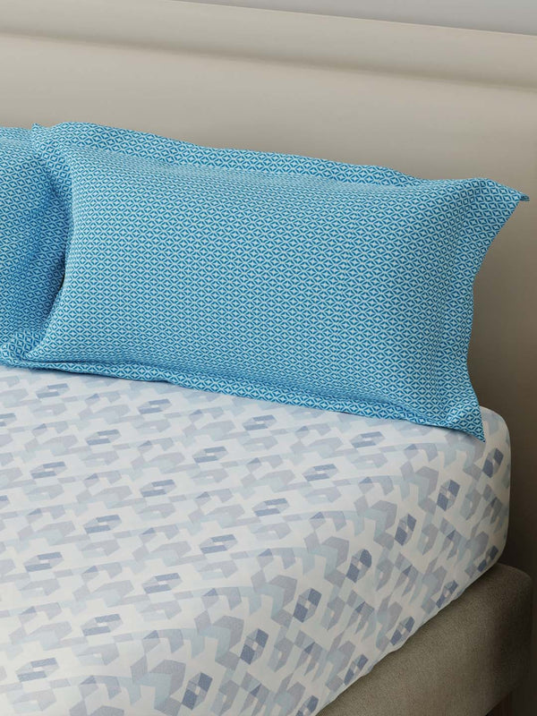 BasicX 100% Cotton 120 TC Blue Geometric Double Bedsheet with 2 Pillow Covers
