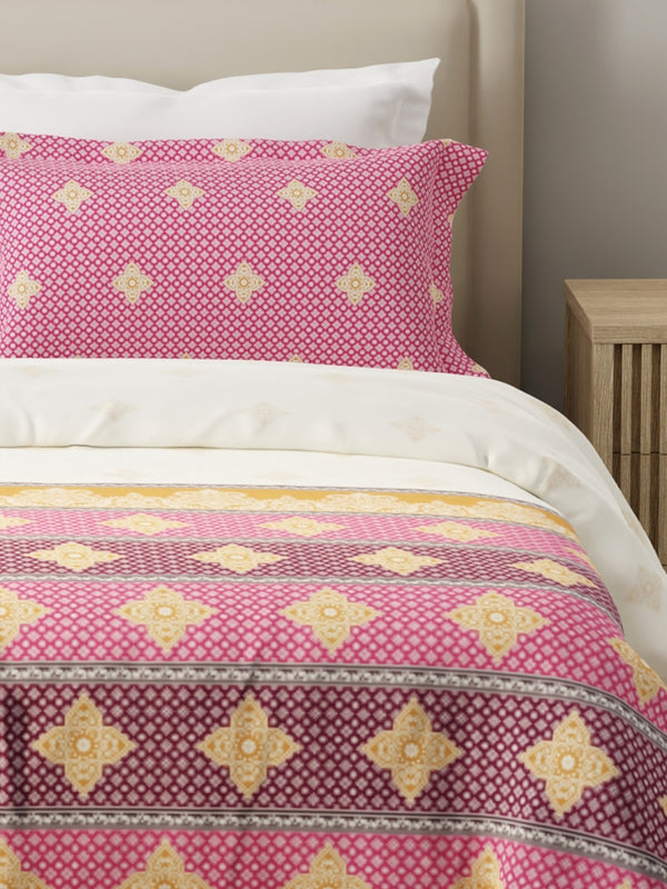 Forever 100% Cotton 120 TC Pink & White Ethnic Print King Bedsheet with 2 Pillow Covers