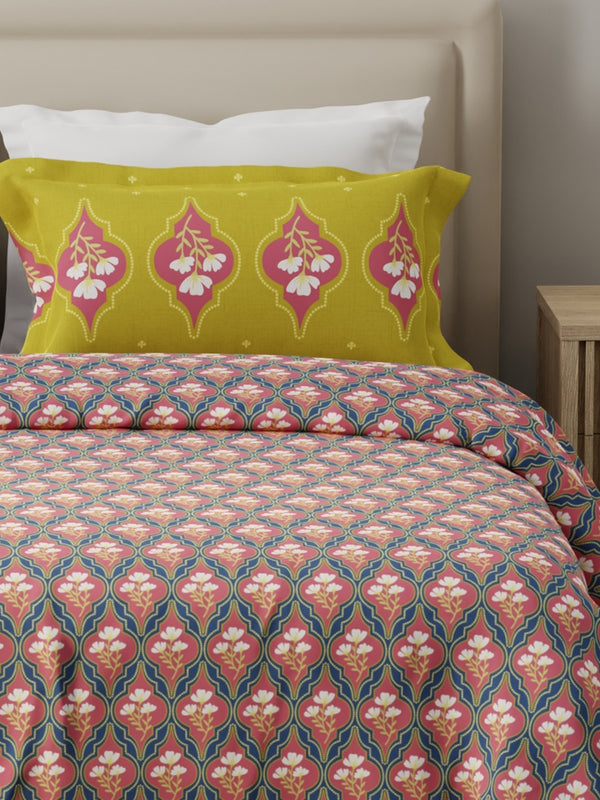 Forever 100% Cotton 120 TC Pink & Blue Floral Double Bedsheet with 2 Pillow Covers