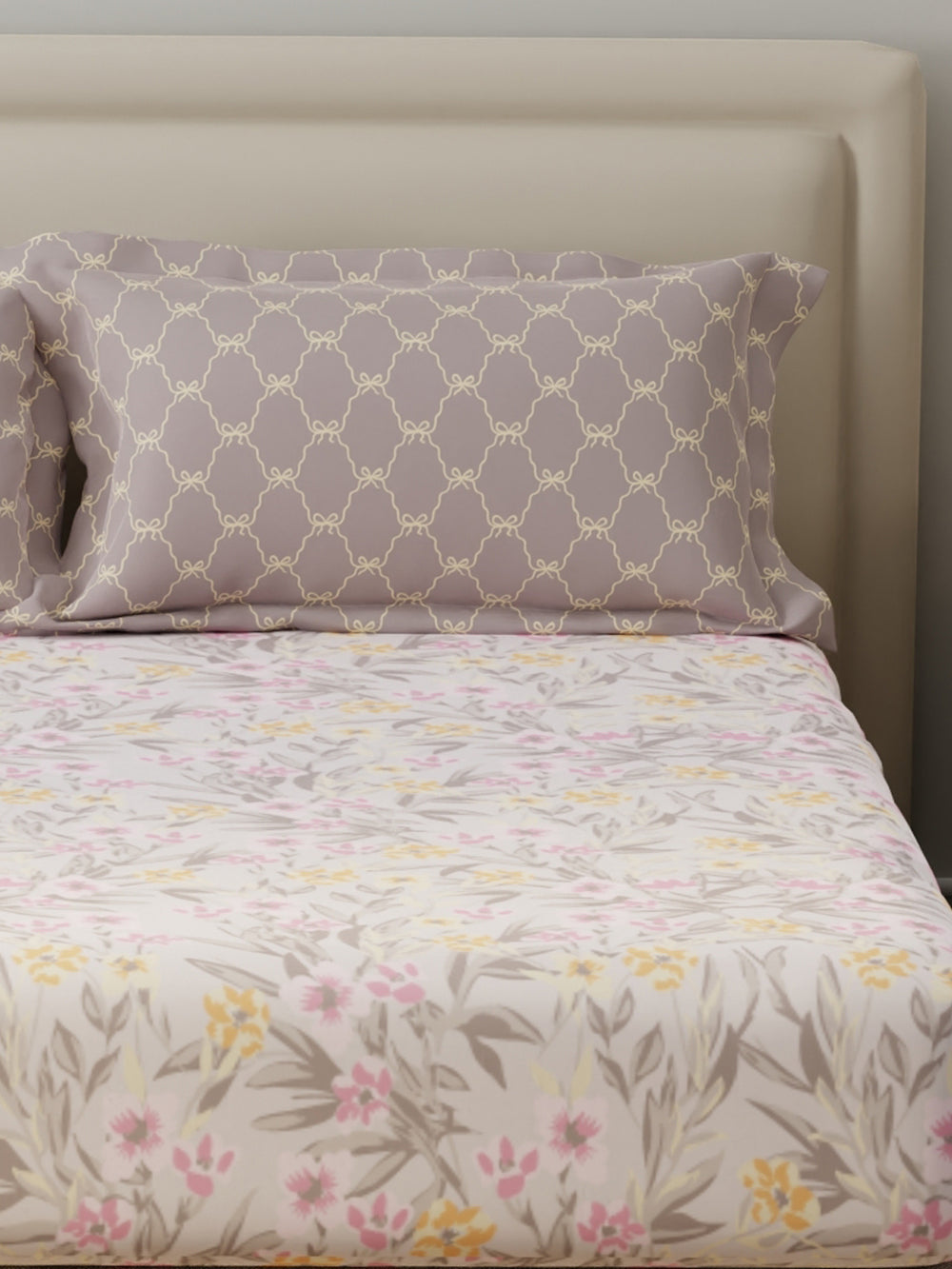 BasicX 100% Cotton 120 TC Purple & White Floral King Bedsheet with 2 Pillow Covers