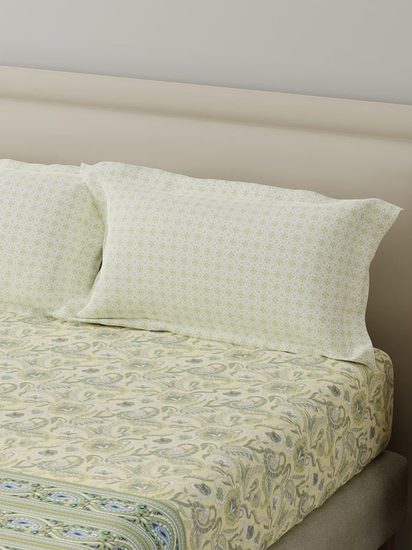 BasicX 100% Cotton 120 TC Yellow Paisley Printed King Bedsheet with 2 Pillow Covers