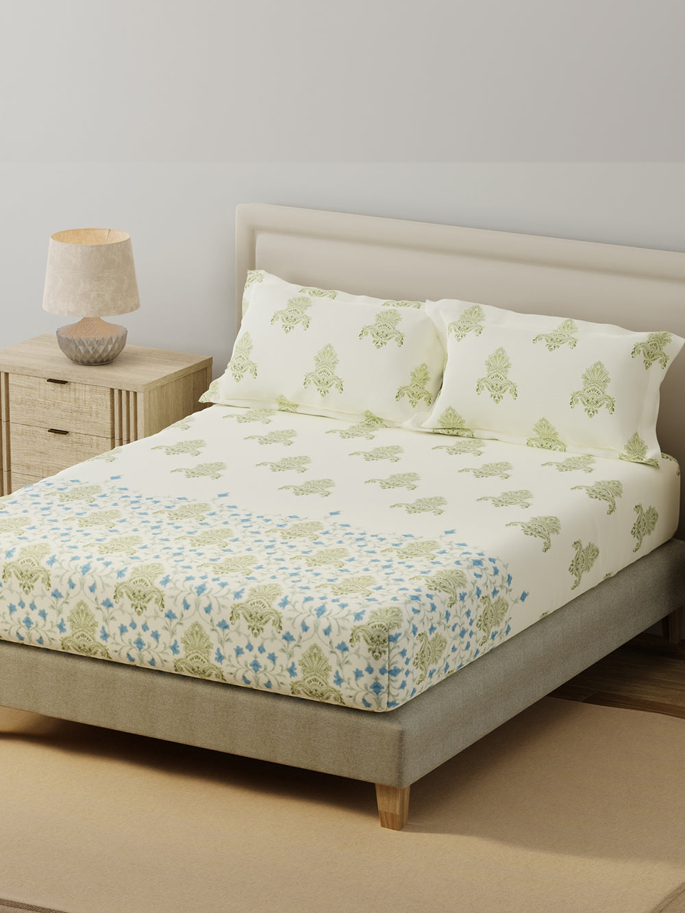 BasicX 100% Cotton 120 TC Blue & White Floral King Bedsheet with 2 Pillow Covers